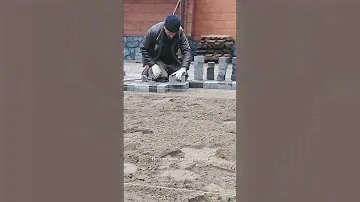 процесс укладки тротуарной плитки #благоустройство #укладкатротуарнойплитки